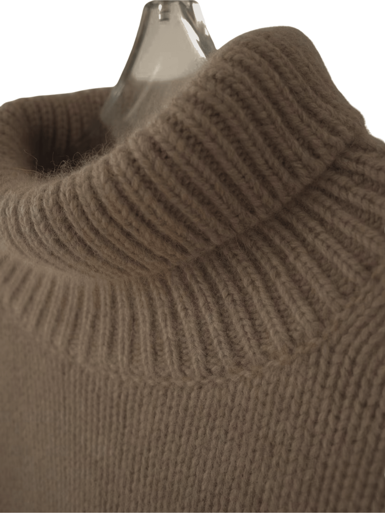 Kashmirtrøje med rullekrave - Feminique